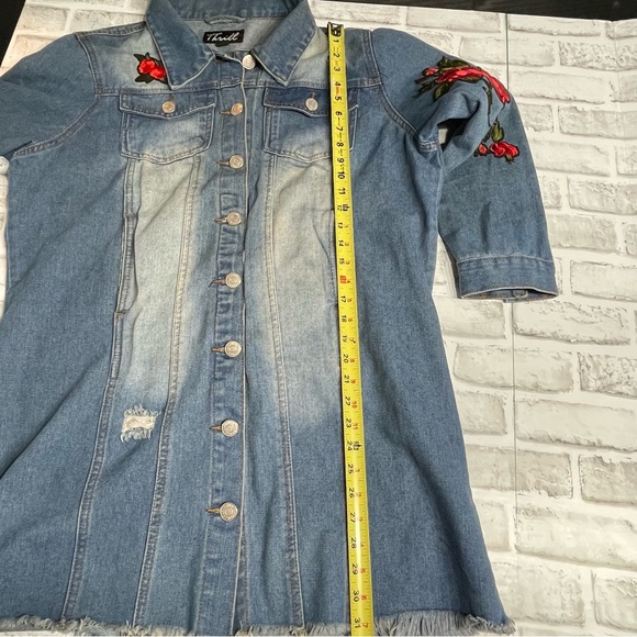 Thrill Jean Jacket with custom Red Floral & snake patches. Size XL. Distressed - Picture 12 of 15